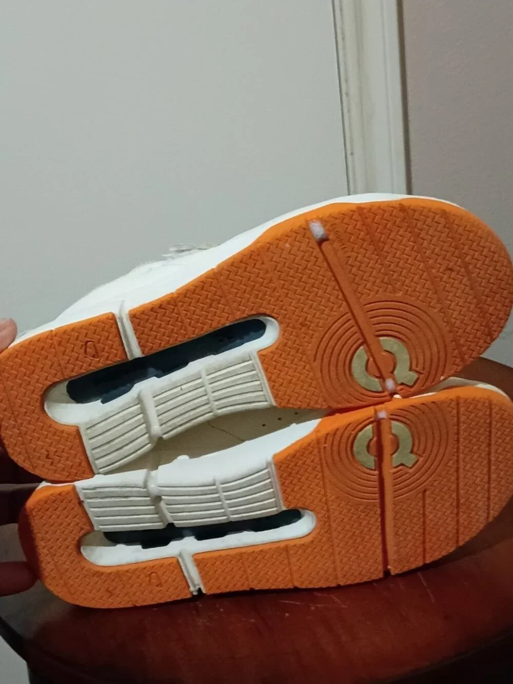 On THE ROGER Kids Ivory Orange Shoes Hook and Loop Kids Size K3